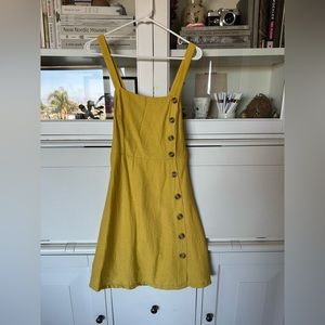 Essue yellow dress
